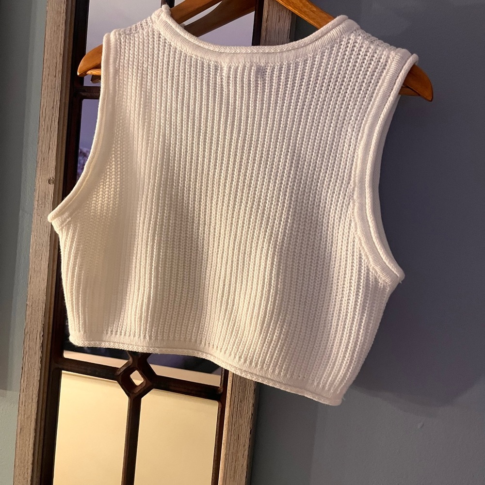 12th Tribe white Crop Top vest - Picture 4 of 8